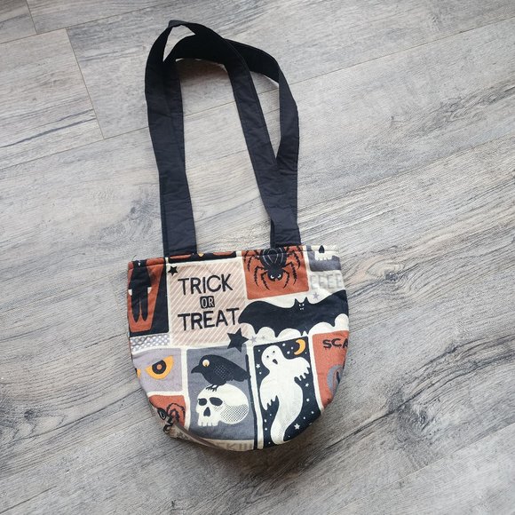 Halloween Trick or Treat Ghost Bat Spooky Handmade Handbag - Picture 1 of 8